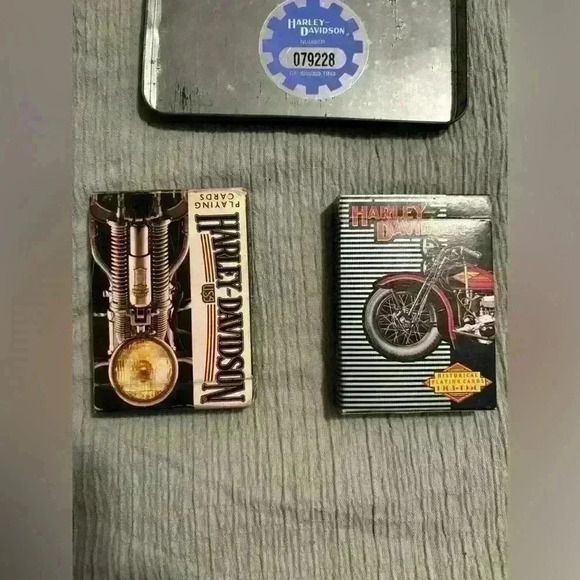 Vintage Harley Davidson card set with tin - Picture 5 of 7